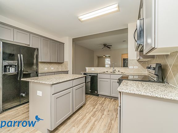 3rd image of 1208 Erika Ln #3576597