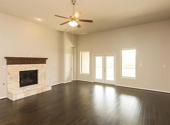 4th image of 6149 Lake Teravista Way