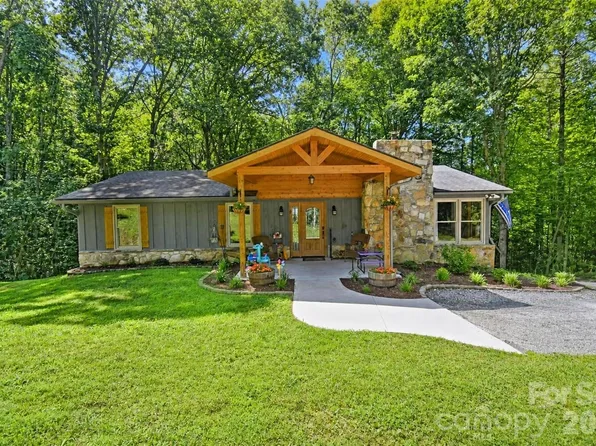336 Hillside Rd, Penrose, NC 28766