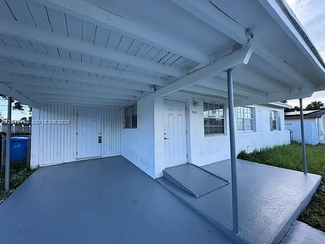 1st image of 4221 SW 39th St