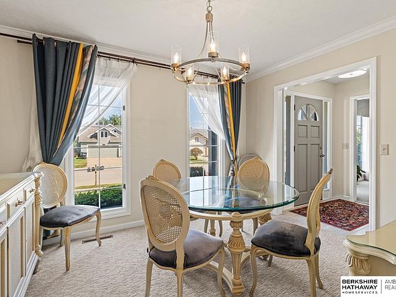 5th image of 17057 Orchard Ave