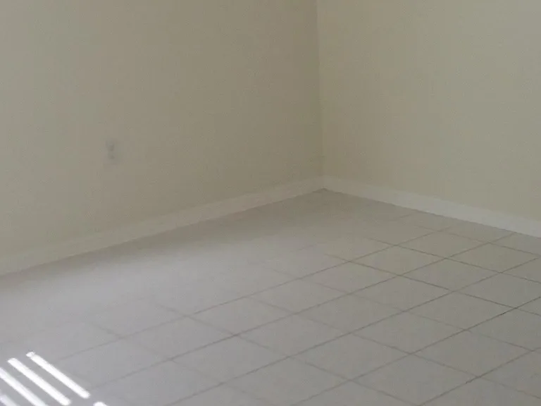 14241 SW 151st Ave — Photo 16
