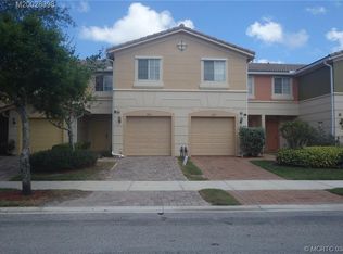 465 SE Bloxham Way, Stuart, FL 34997