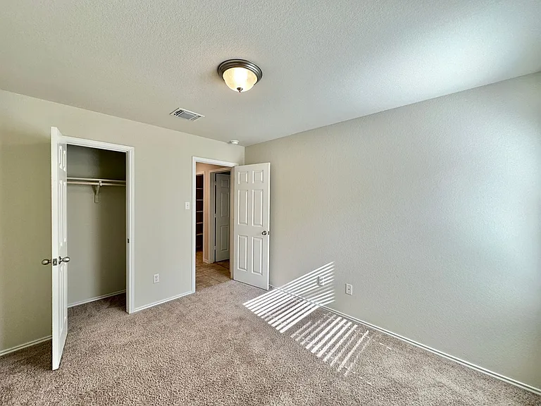 5911 Harriet Tubman Ave — Photo 22