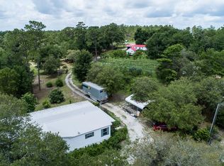 21020 SE 152nd Lane Rd, Umatilla, FL 32784