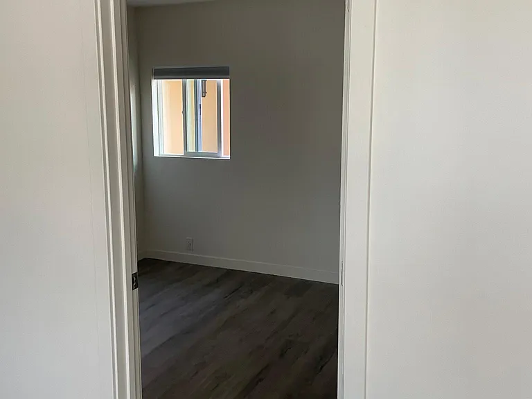 833 Concord Ave — Photo 13