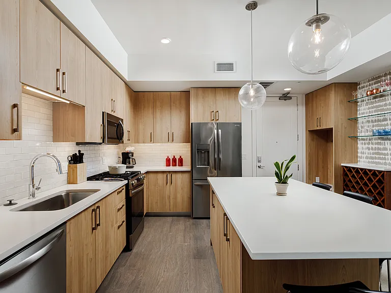 1212 Demonbreun St #903 — Photo 4