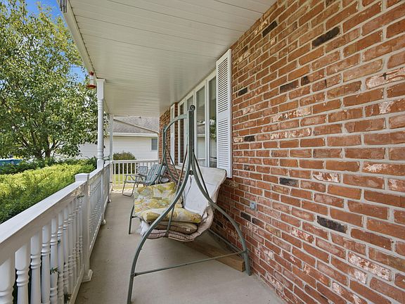 3rd image of 2968 Autumn Ln
