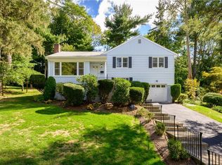 9 Pine Ridge Rd, Rye Brook, NY 10573