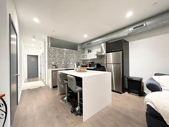 2nd image of 1211 N 5th St #2B