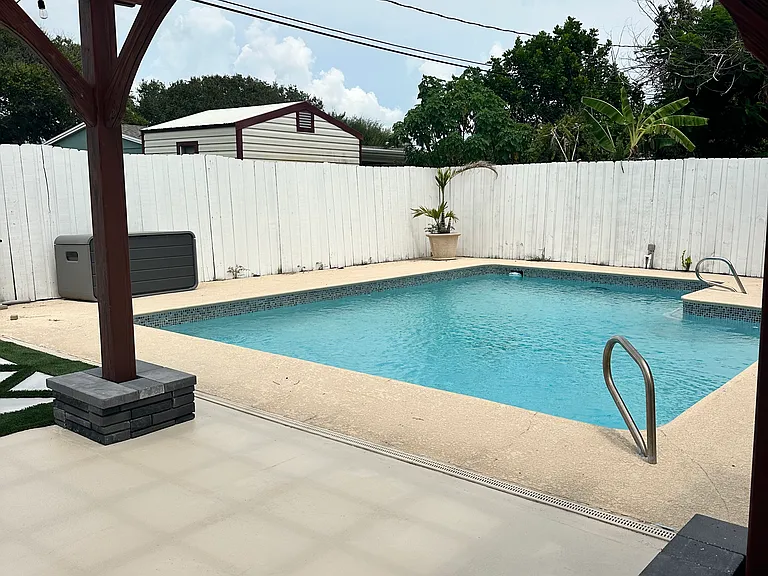 170 Herron Dr — Photo 3