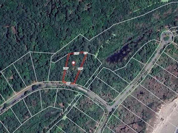 297 Oakridge Ln, Daufuskie Island, SC 29915