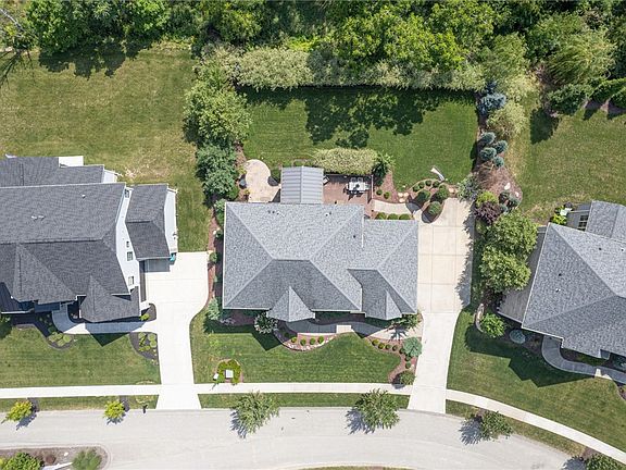 3rd image of 103 Grindstone Pl
