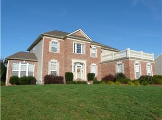 707 Sloop Ct, Newark, DE 19702