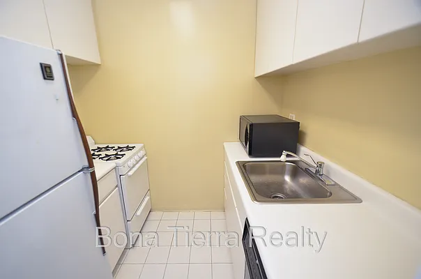 Rented by Bona Tierra | media 27