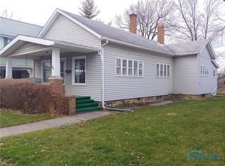 862 S Clinton St, Defiance, OH 43512