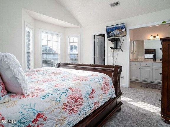 4th image of 3724 Tifgreen Dr