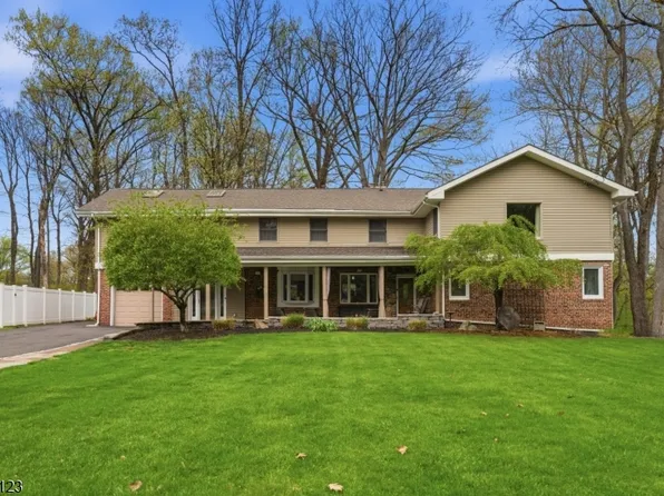 7 Oswego Ave, Rockaway Twp., NJ 07866