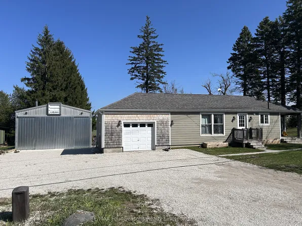 1046 County Road 124 Rd N, Clearview, ON N0C 1M0