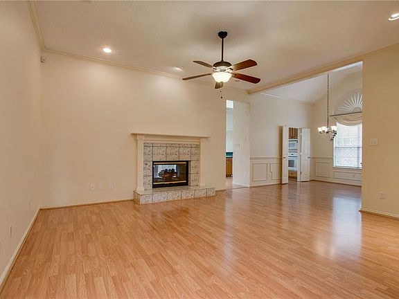 4th image of 4084 Brazos Dr