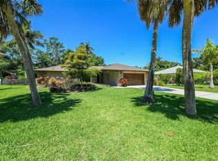 224 21st St W, Bradenton, FL 34205