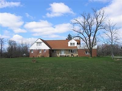 2nd image of 13130 W 130th St
