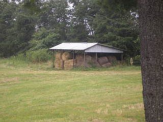 2nd image of 262 Tuckers Grove Rd