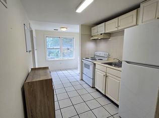 252 Church St APT 4, Poughkeepsie, NY 12601
