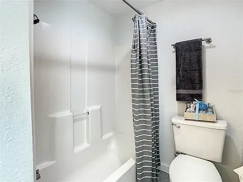 8450 77th Ave — Photo 21