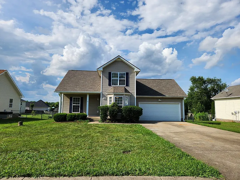4048 New Grange Cir — Photo 1