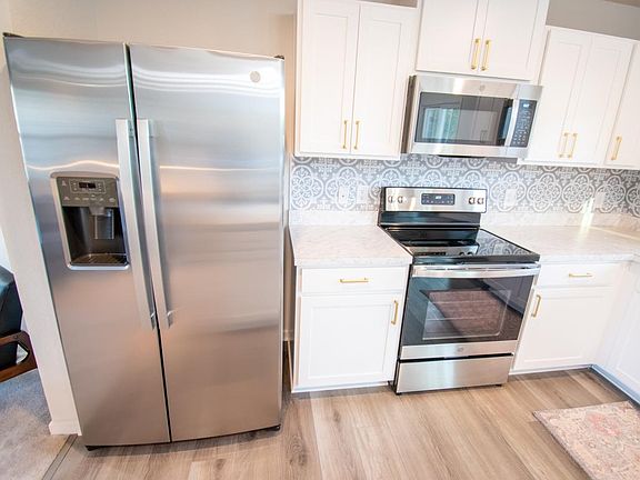 5th image of 97 Clara Ct #97CLARACOU