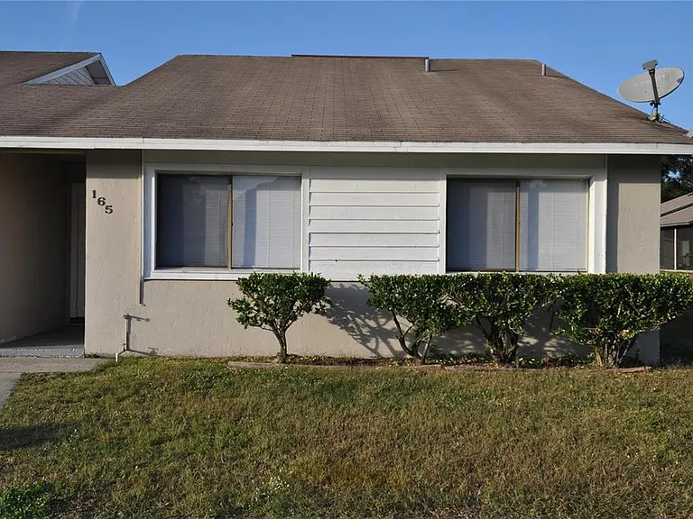 165 Shannon Dr — Photo 1