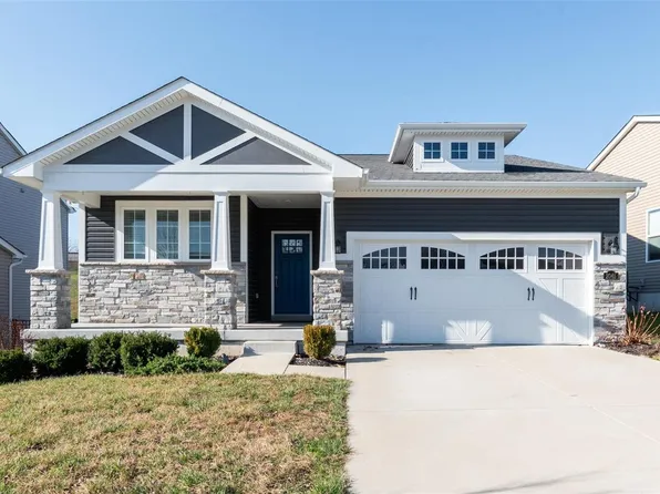 2045 Henley Woods Dr, Arnold, MO 63010