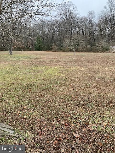 2nd image of River Rd