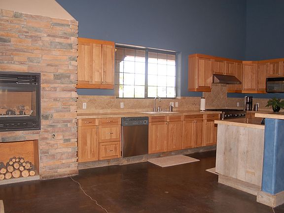 Large Kitchen