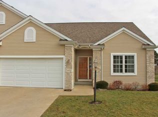 1305 Hemingway Dr, Erie, PA 16505