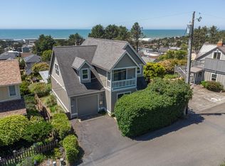 3015 NW Port Dr, Lincoln City, OR 97367