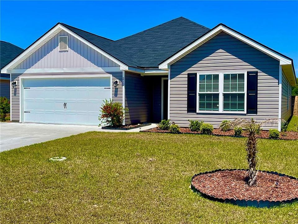 1st image of 212 Roswell Dr E
