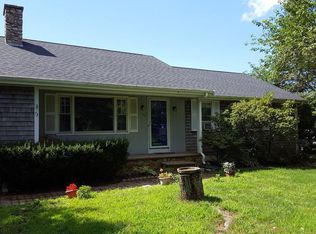73 Acushnet Rd, Mattapoisett, MA 02739