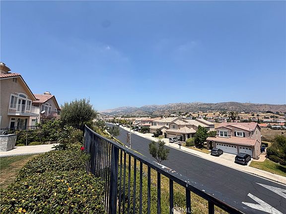 5th image of 19823 Mariposa Pines Way