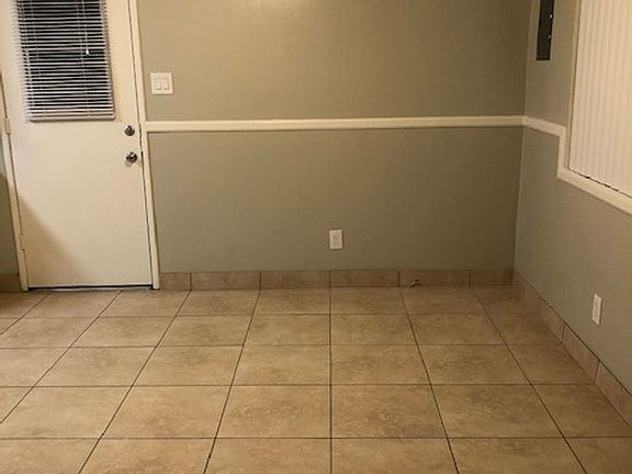 4th image of 9334 Palm St APT A