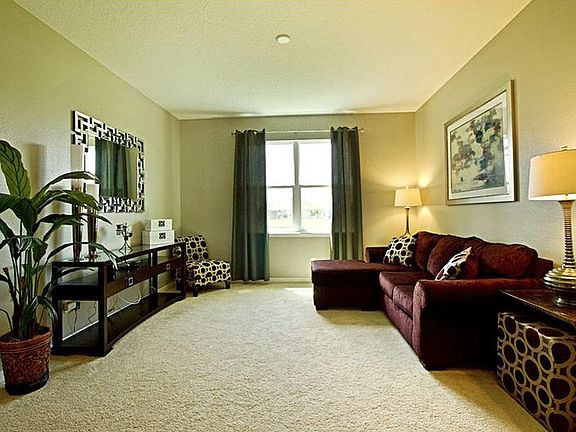 4th image of 4404 Breeze Isle Ln