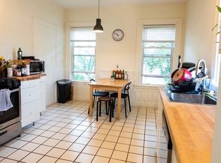 184X3 School St #3, Roxbury, MA 02119