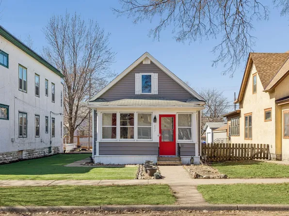 607 Simpson St, Saint Paul, MN 55104