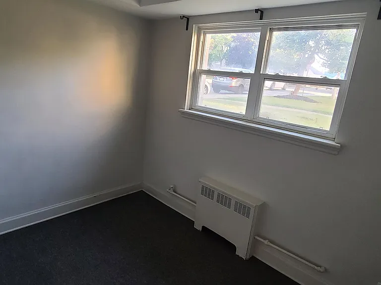 310 Blake Blvd #1 — Photo 9