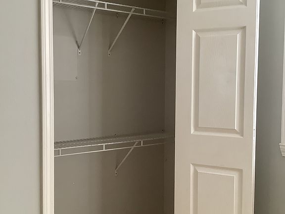 3rd image of 1215 Josephine St APT 11
