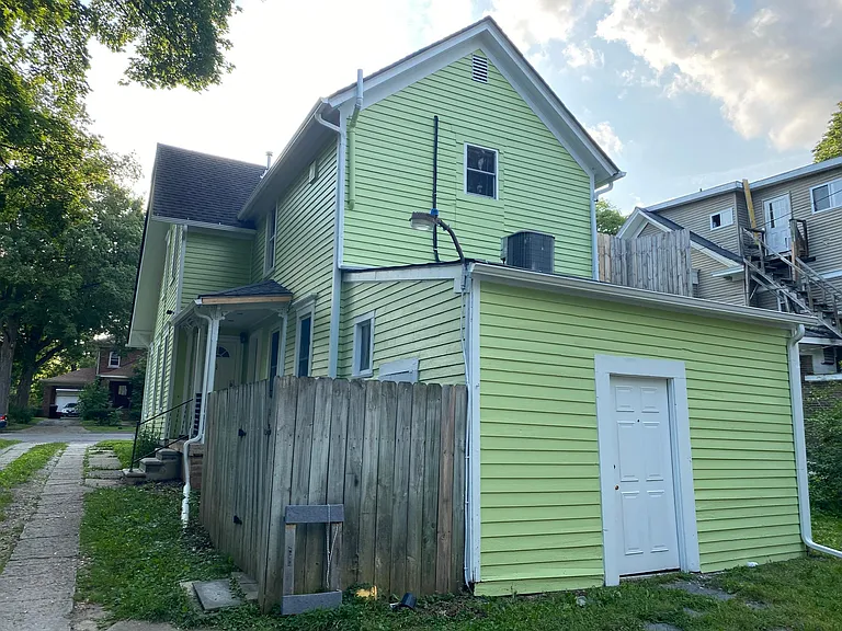 118 N Normal St #2 — Photo 17