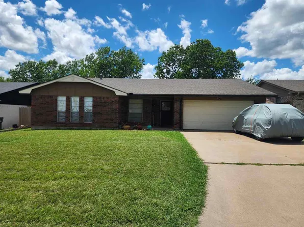 2312 NW 77th St, Lawton, OK 73505