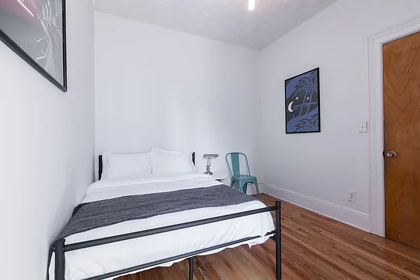 Rented by Sher Management | media 34