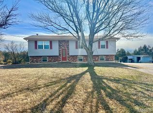 6144 Highway 32, Farmington, MO 63640